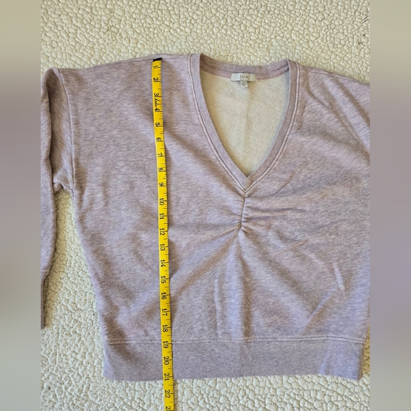 Joie Lavender and Cream Knit Top Size Small but fits a Medium, see measurements - Picture 5 of 5